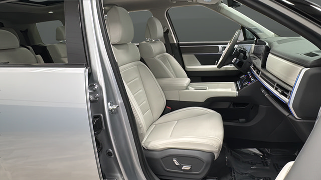 Used 2024 Hyundai Santa Fe Calligraphy AWD/4WD image 23
