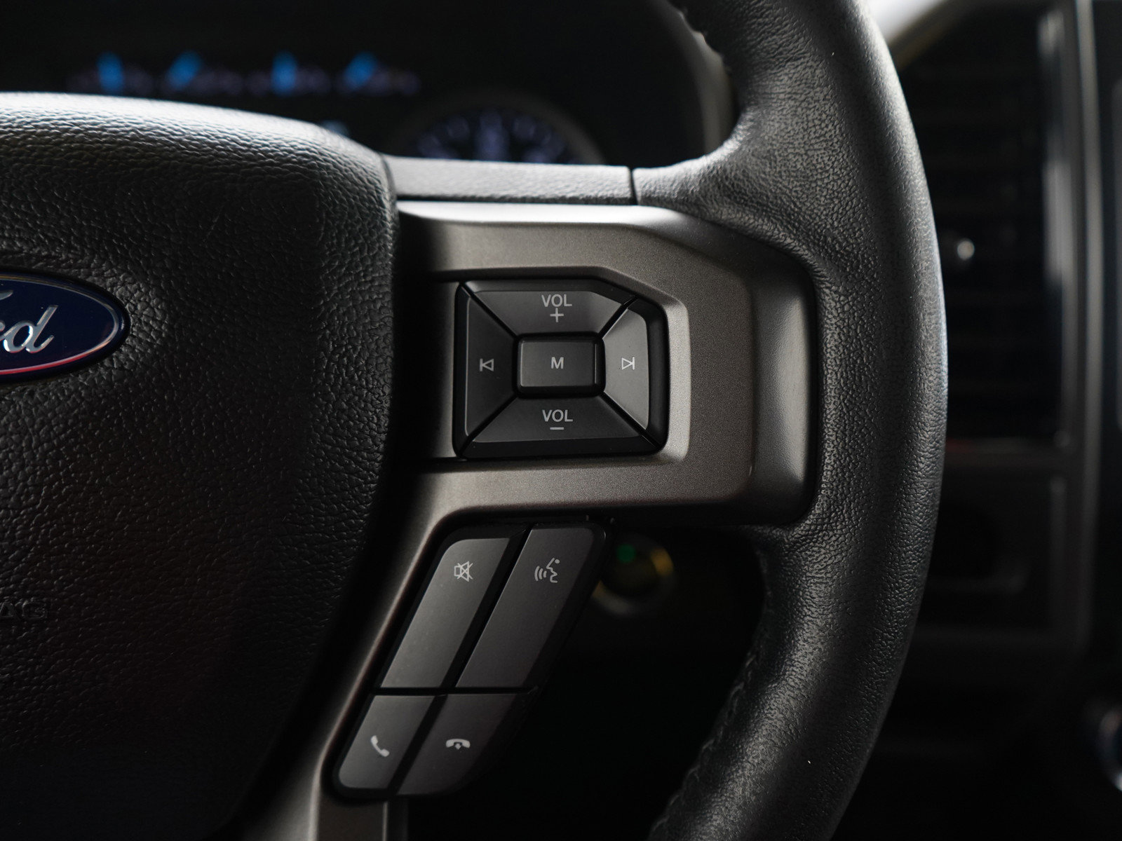 Used 2019 Ford Expedition XLT w/ Equipment Group 201A image 29