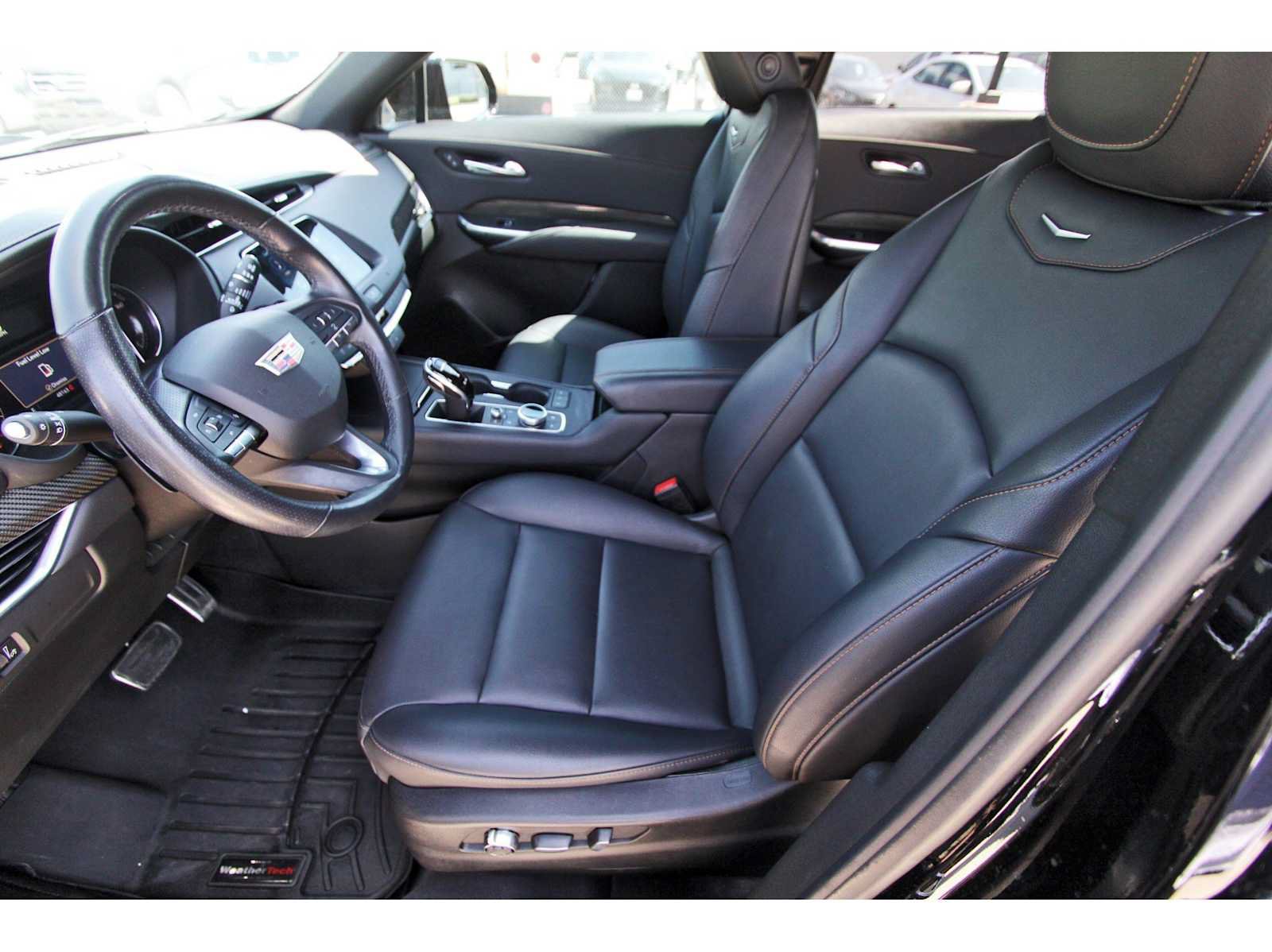 Used 2021 Cadillac XT4 Sport w/ Enhanced Visibility Package FWD image 11