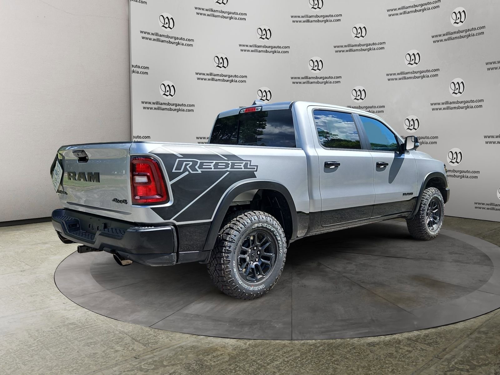 New 2026 RAM 1500 Rebel w/ Rebel Level 2 Equipment Group AWD/4WD image 5