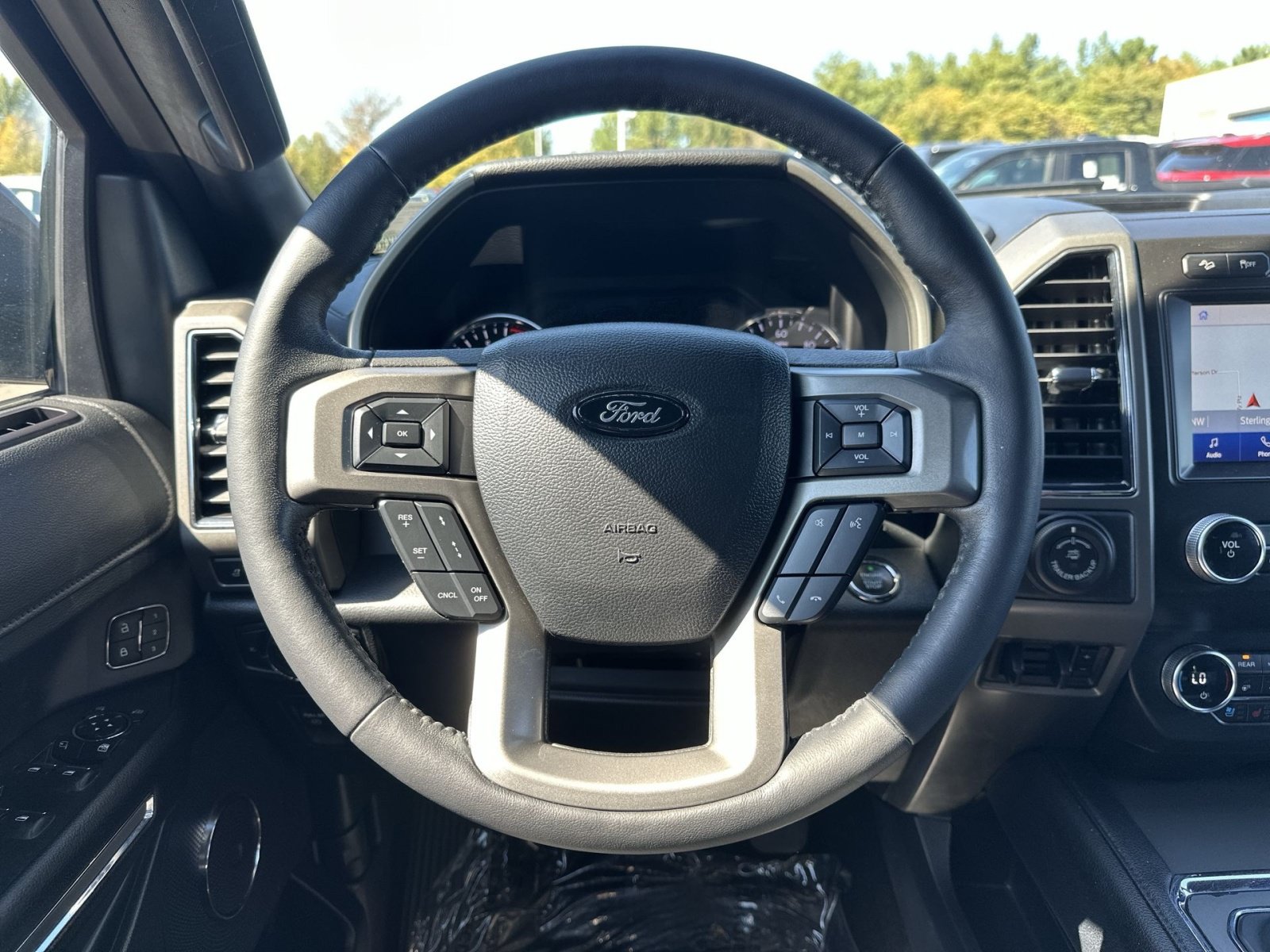 Used 2021 Ford Expedition XLT AWD/4WD image 17