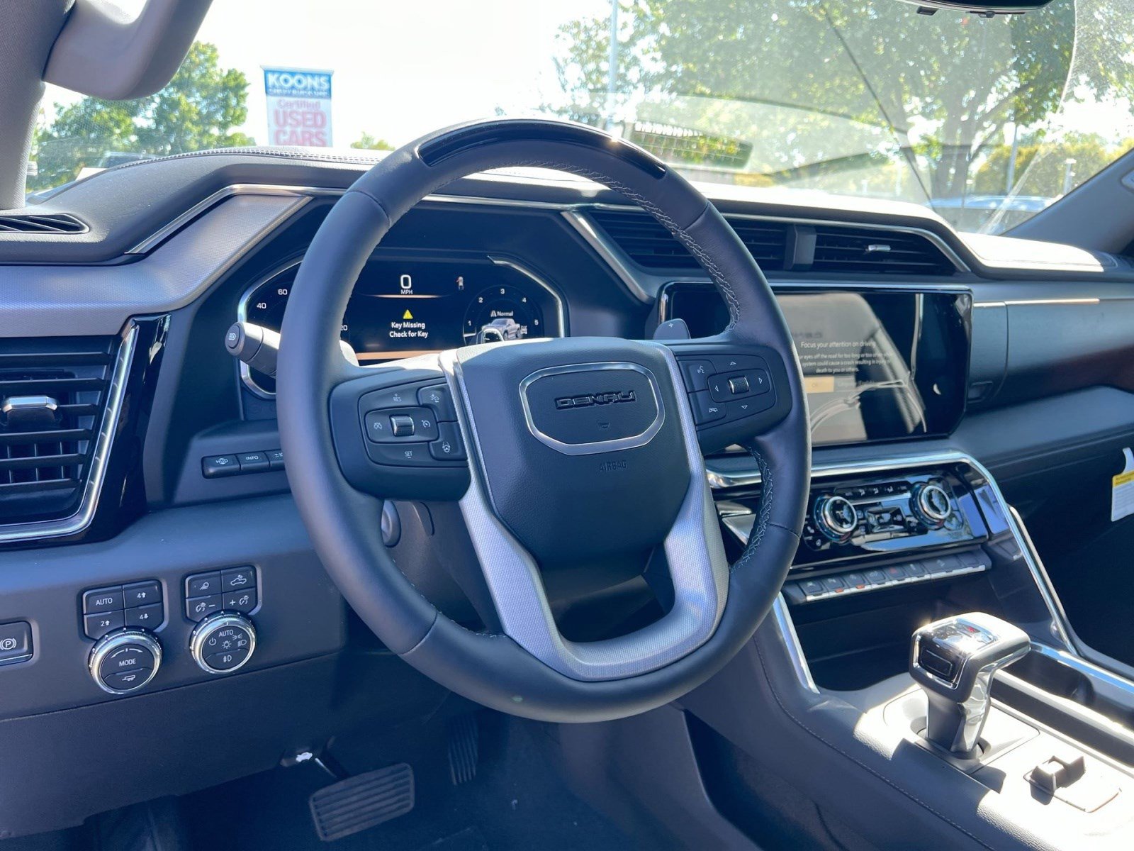 New 2026 GMC Sierra 1500 Denali w/ Technology Package image 15