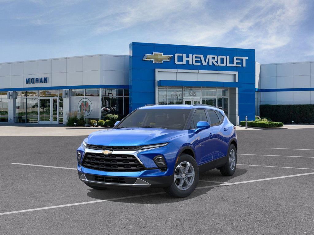 New 2025 Chevrolet Blazer LT w/ Convenience Package image 8