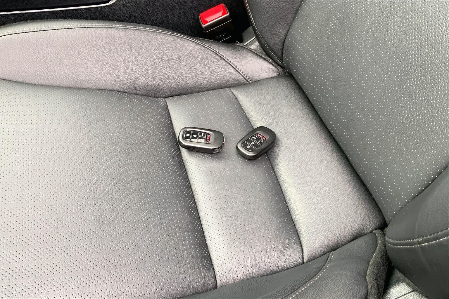 Used 2025 Honda Civic Sport Touring image 14
