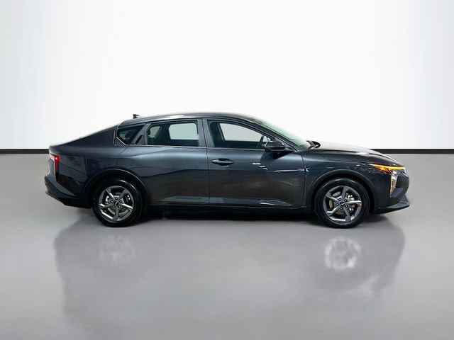 Certified 2025 Kia K4 FWD image 8