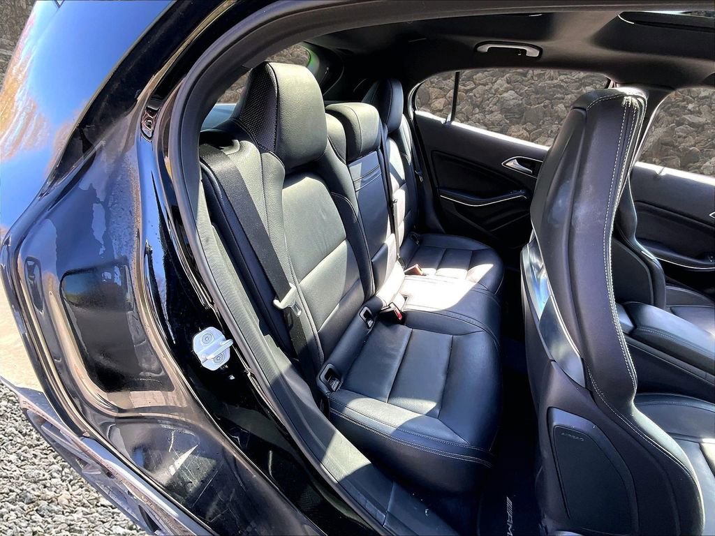Used 2015 Mercedes-Benz GLA 45 AMG 4MATIC image 25
