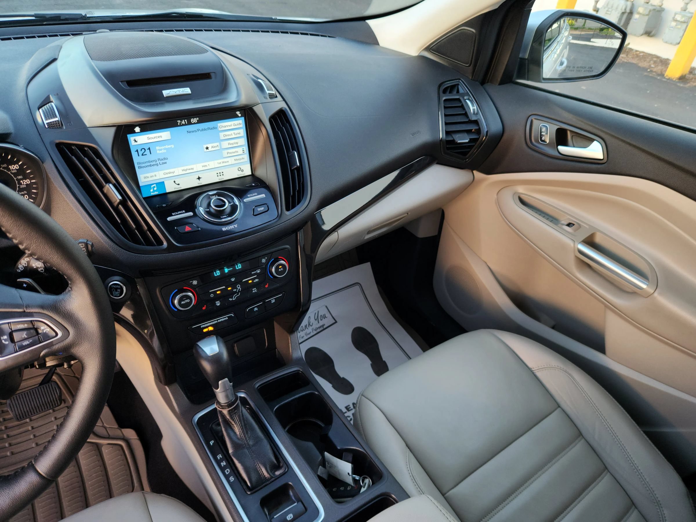 Used 2017 Ford Escape Titanium AWD/4WD image 11