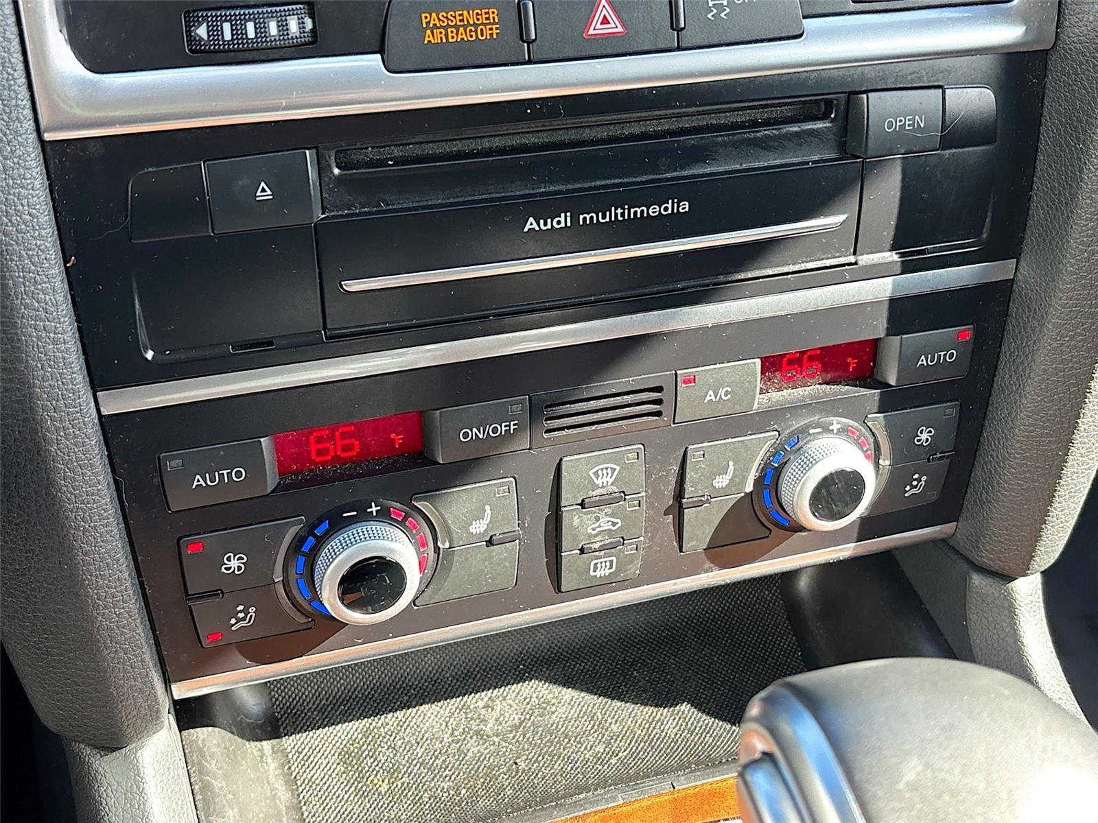 Used 2015 Audi Q7 3.0T Premium image 16