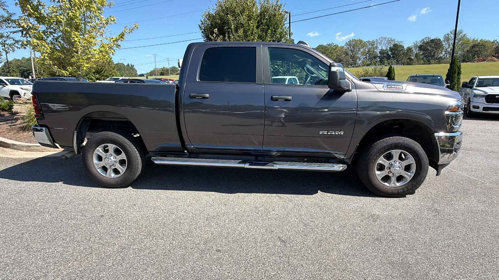 Used 2026 RAM 2500 Big Horn AWD/4WD image 7