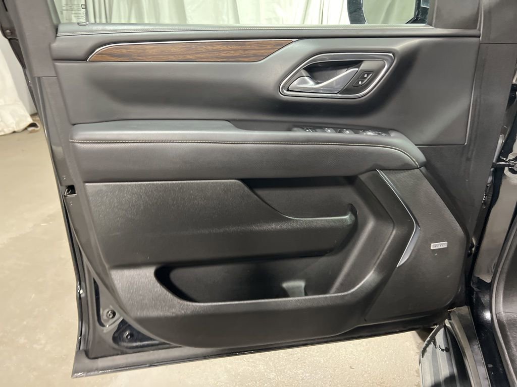 Used 2024 Chevrolet Tahoe Premier image 23