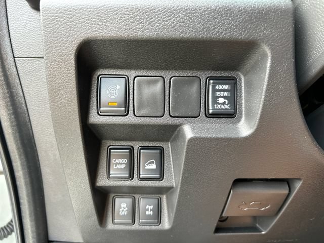 Certified 2025 Nissan Frontier PRO-4X w/ Pro Premium Package AWD/4WD image 22