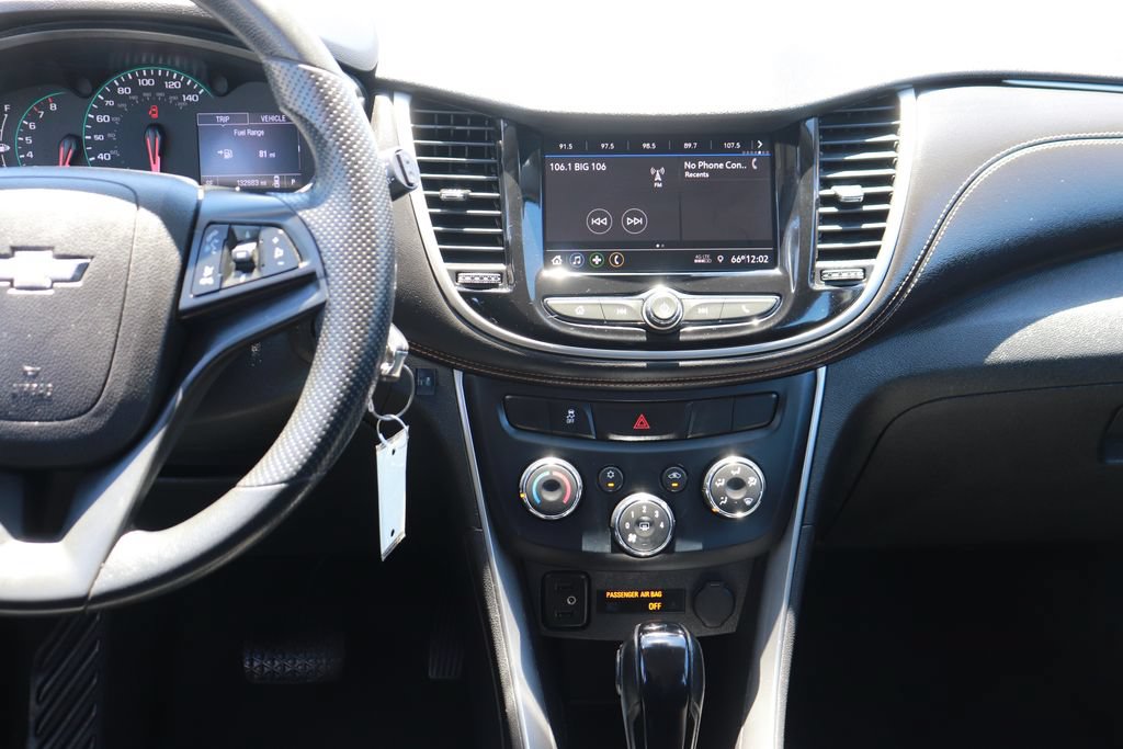 Used 2020 Chevrolet Trax LS FWD image 15