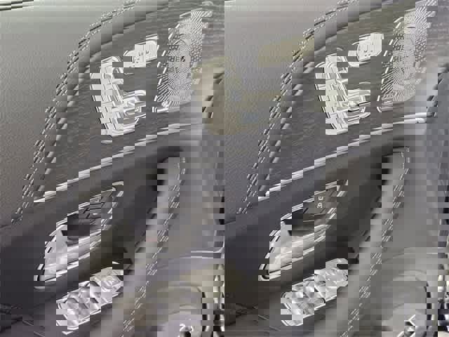 Used 2025 Mercedes-Benz GLE 53 AMG 4MATIC Coupe image 17