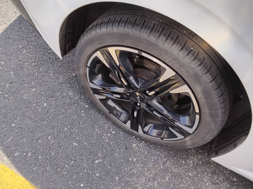 Used 2022 Kia K5 GT-Line image 11