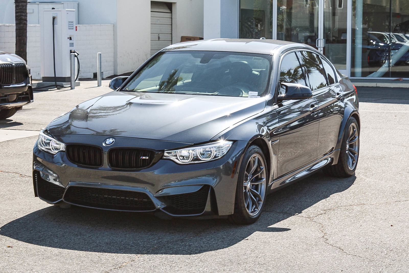 Used 2016 BMW M3 RWD image 3