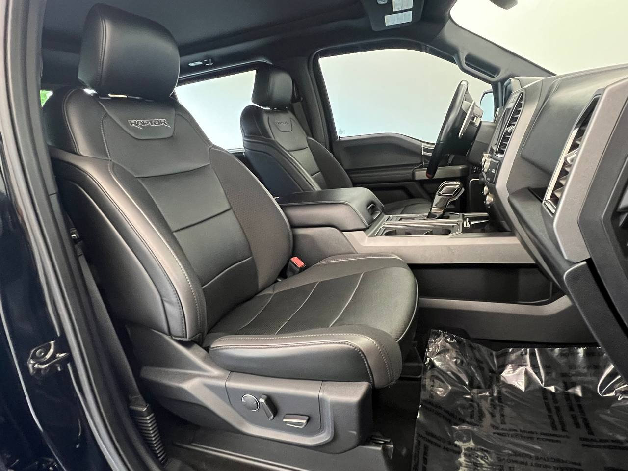 Used 2019 Ford F150 Raptor w/ Equipment Group 802A Luxury image 12