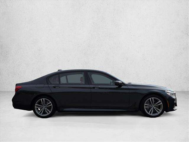 Used 2019 BMW 750i xDrive w/ Executive Package AWD/4WD image 4