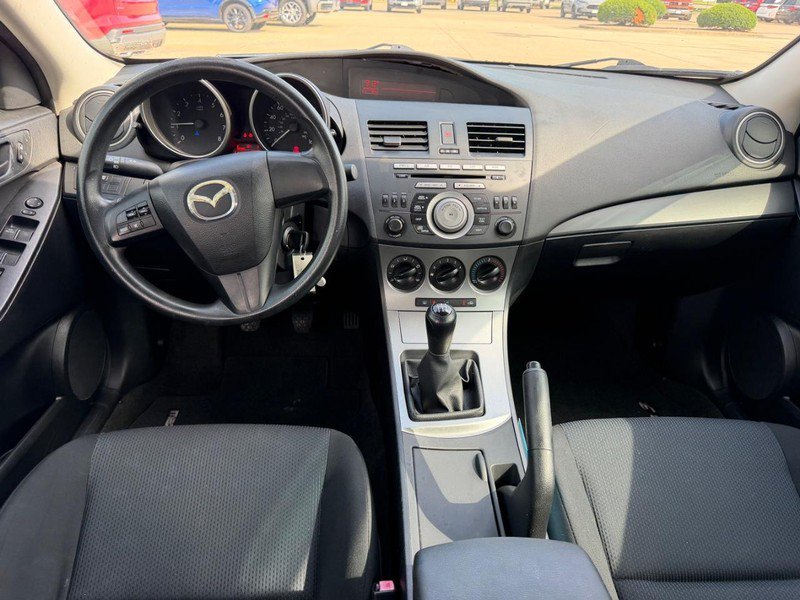 Used 2011 MAZDA MAZDA3 i Sport FWD image 8