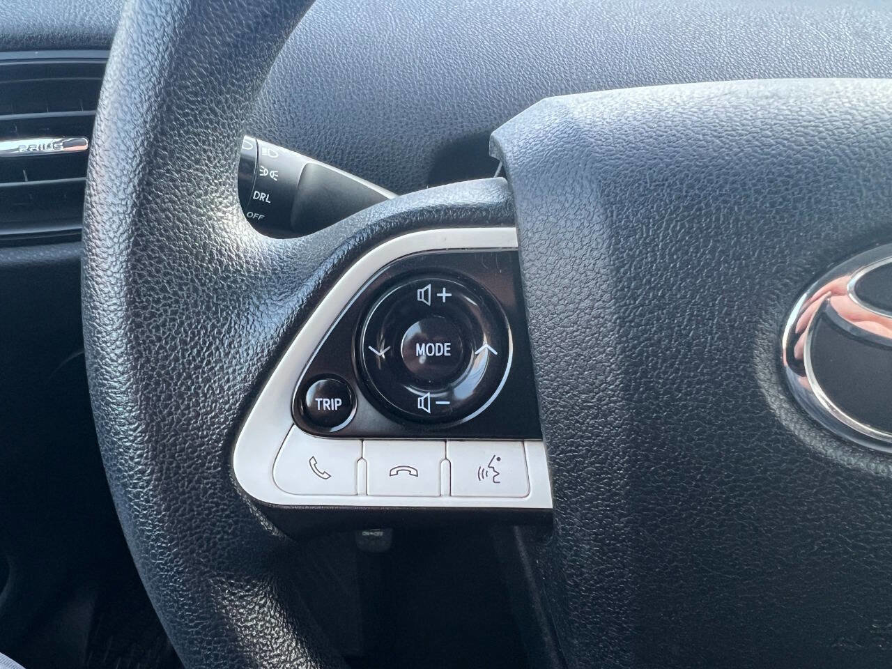 Used 2016 Toyota Prius Two image 19