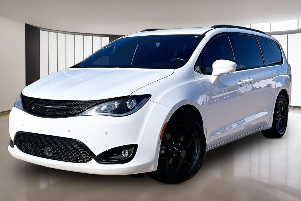 Used 2020 Chrysler Pacifica Touring-L Plus w/ Advanced Safetytec Group