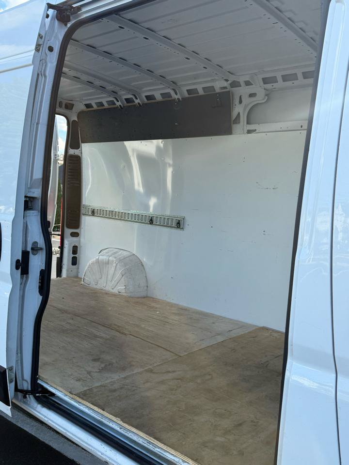 Used 2021 RAM ProMaster 2500 FWD image 11