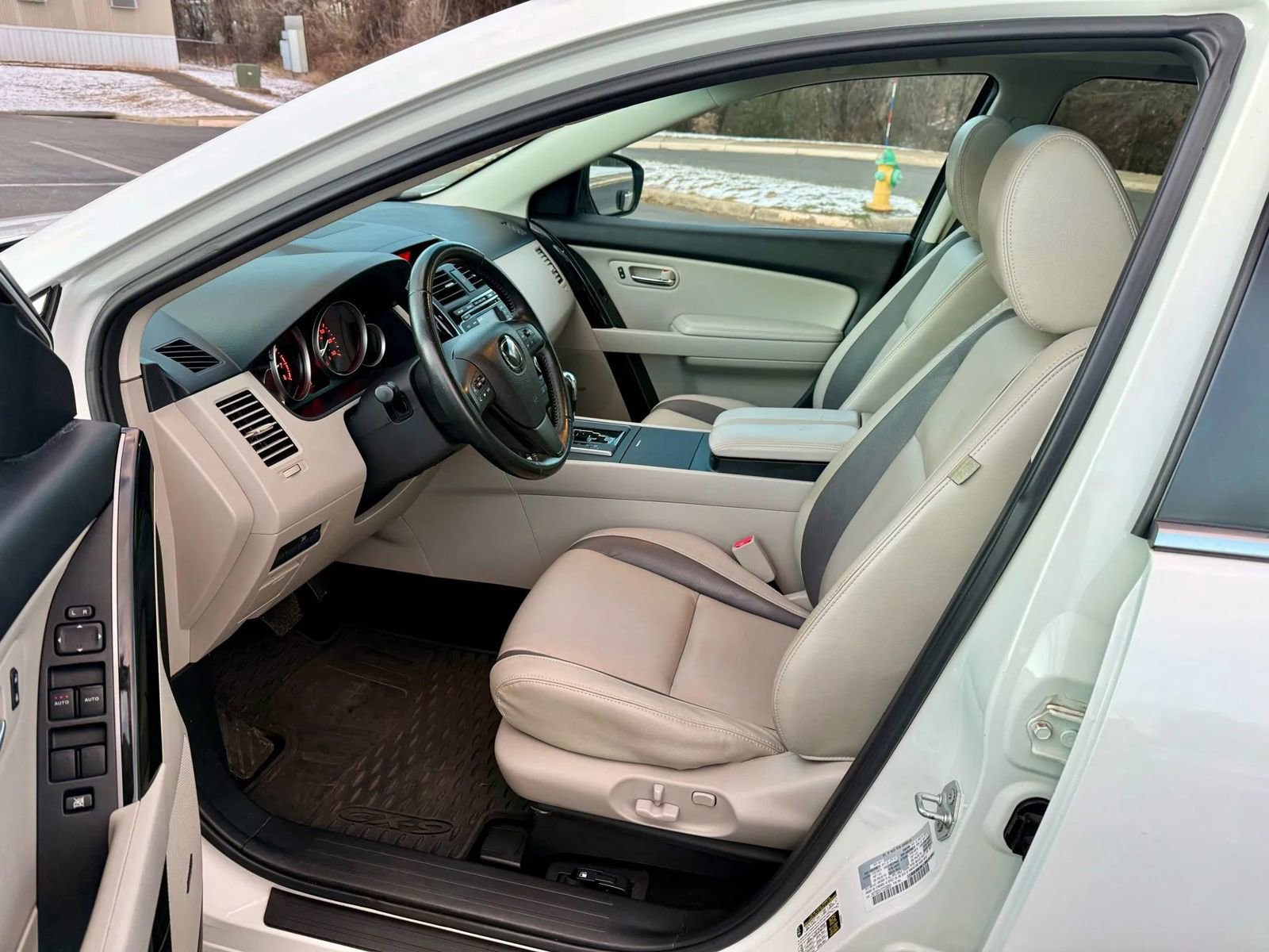 Used 2012 MAZDA CX-9 Touring w/ Moonroof & Bose Audio Pkg image 14