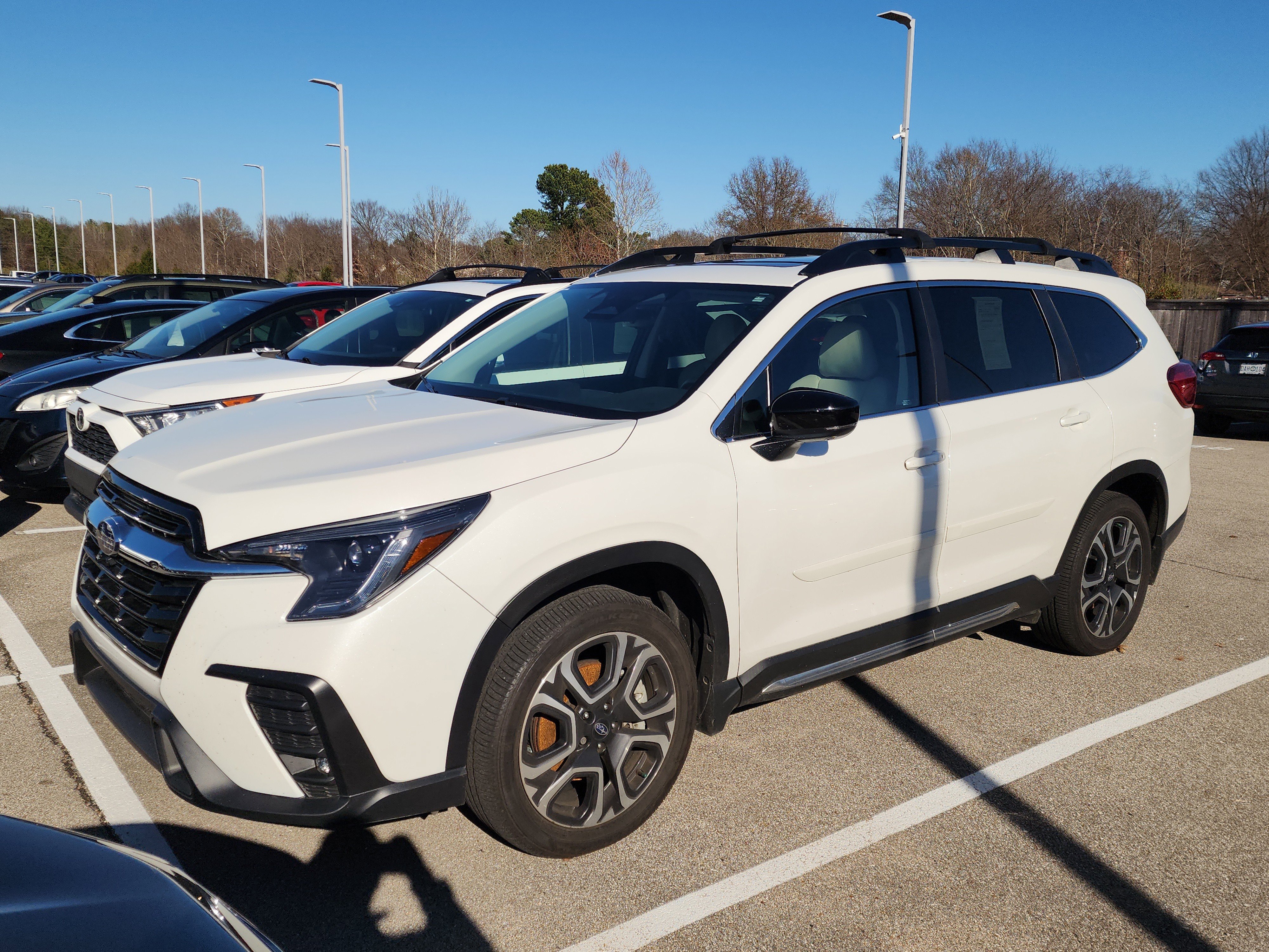 Certified 2024 Subaru Ascent Limited w/ Technology Package image 4