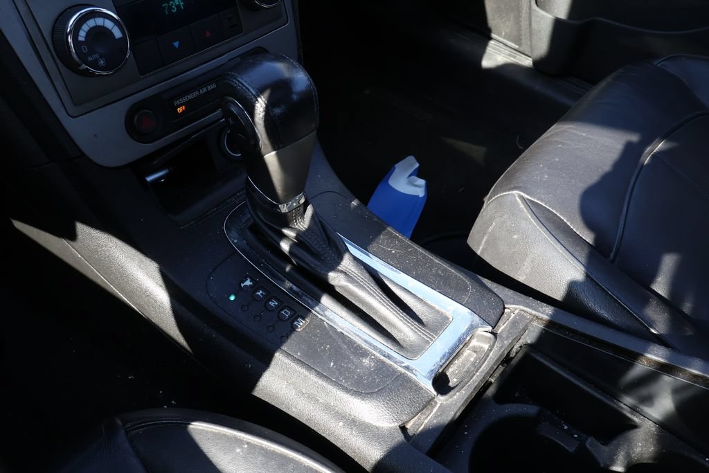 Used 2011 Chevrolet Malibu LTZ FWD image 25