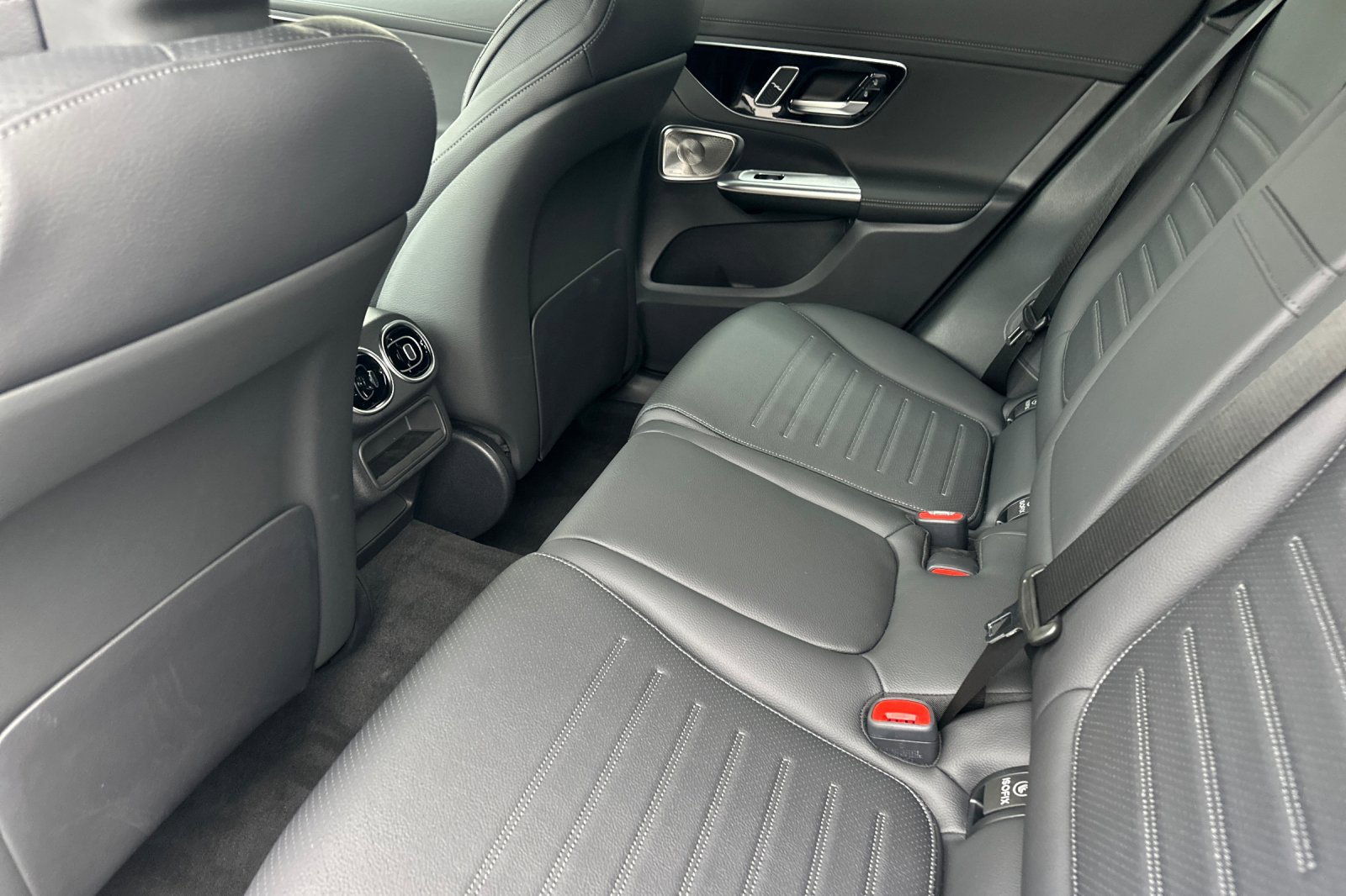 New 2026 Mercedes-Benz GLC 300 4MATIC image 12