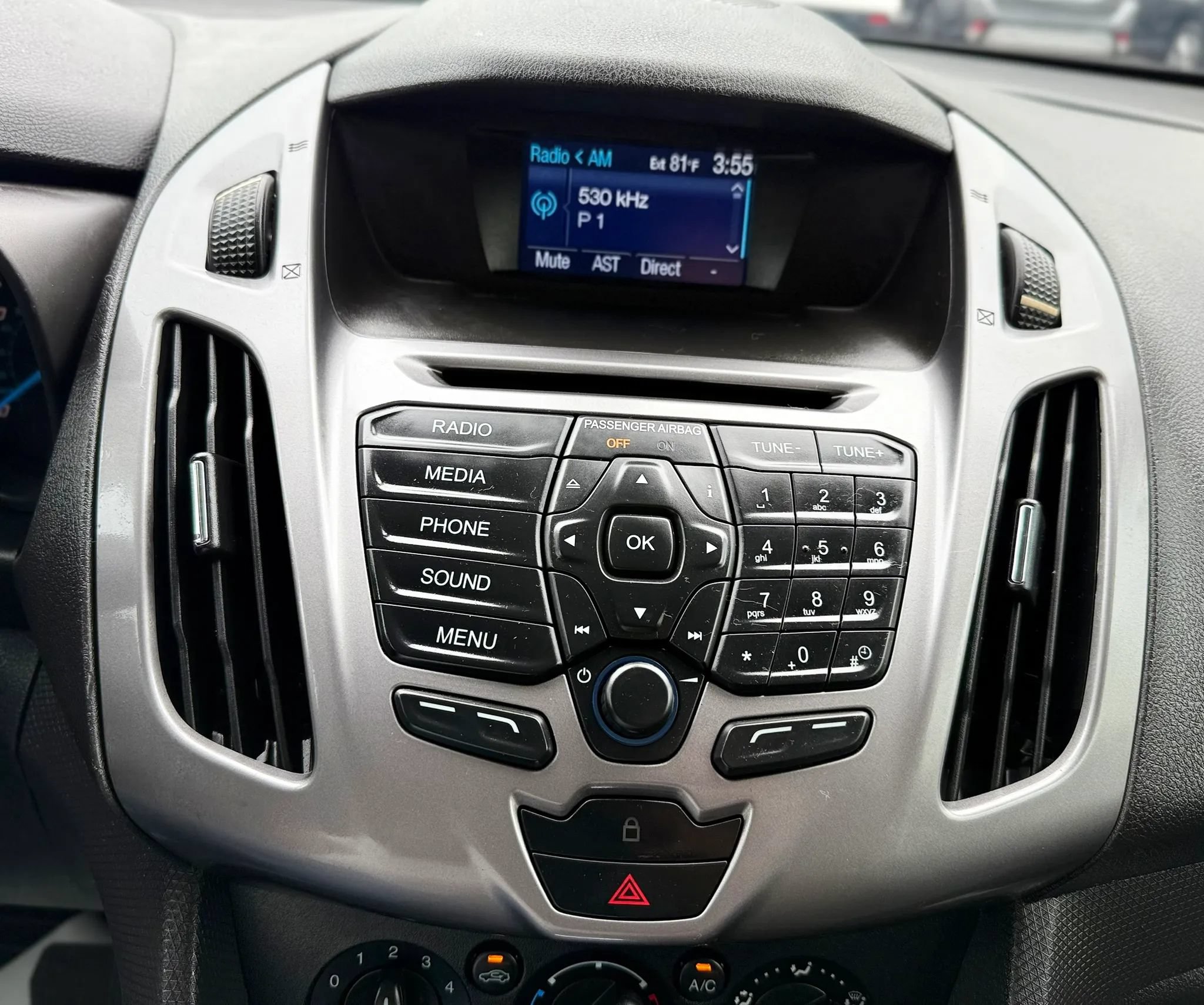 Used 2014 Ford Transit Connect XLT FWD image 16