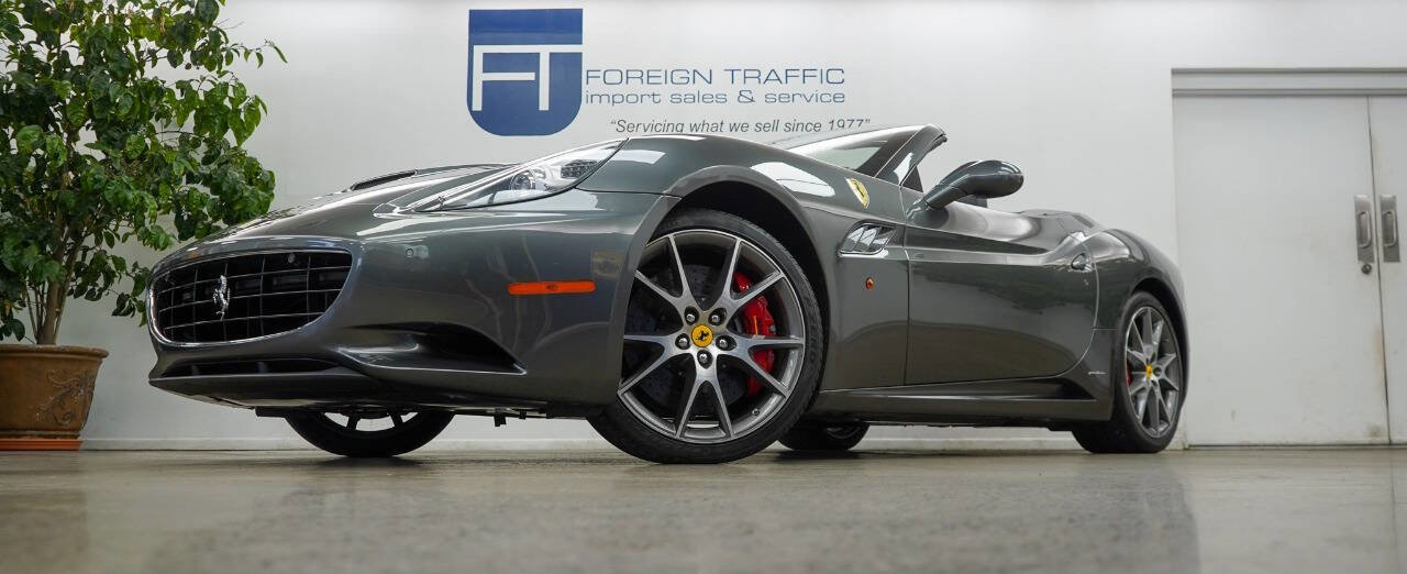 Used 2011 Ferrari California Base 2dr Convertible image 42