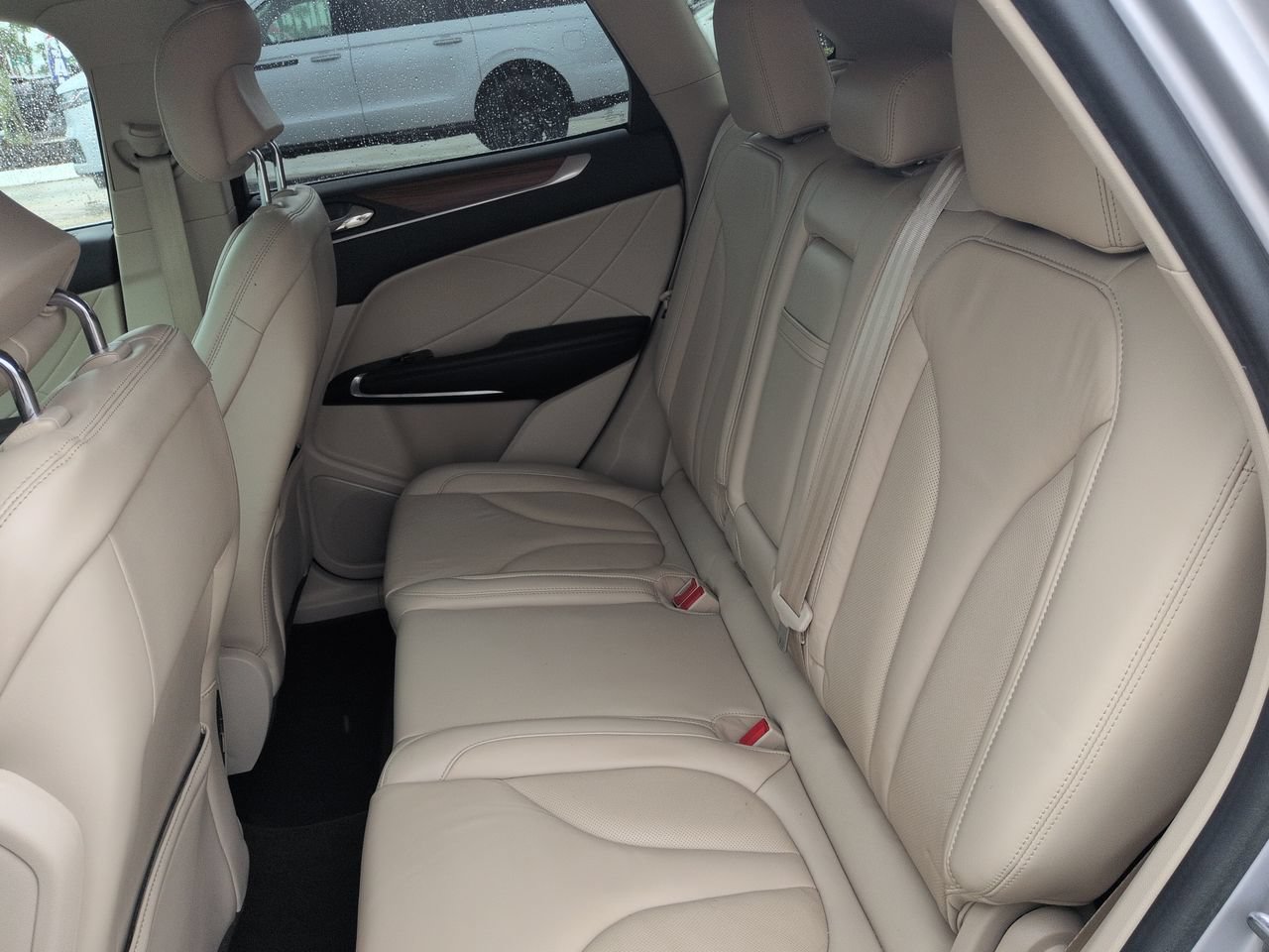 Certified 2019 Lincoln MKC Select w/ Select Plus Package FWD image 14