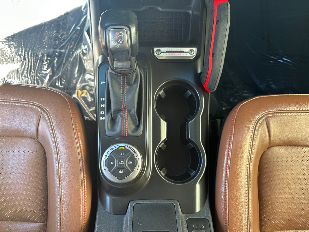 Used 2024 Ford Bronco Heritage Edition AWD/4WD image 30