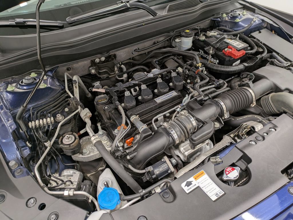 Used 2018 Honda Accord Touring image 30