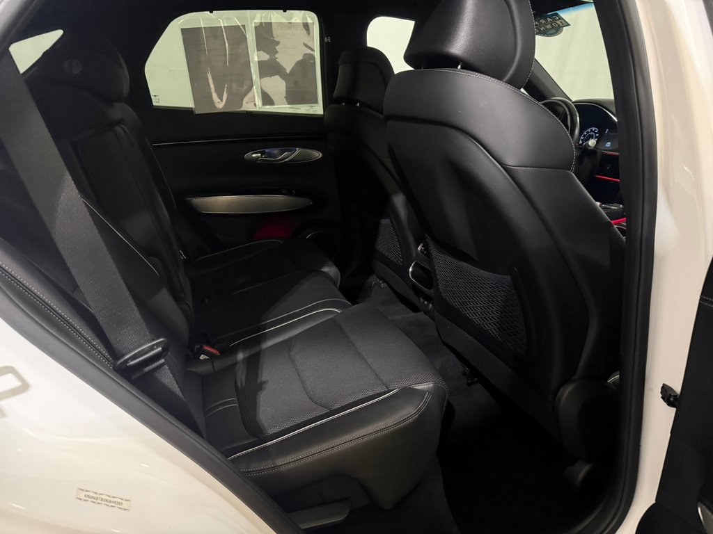 Certified 2022 Genesis GV70 2.5T w/ Sport Prestige Package image 27