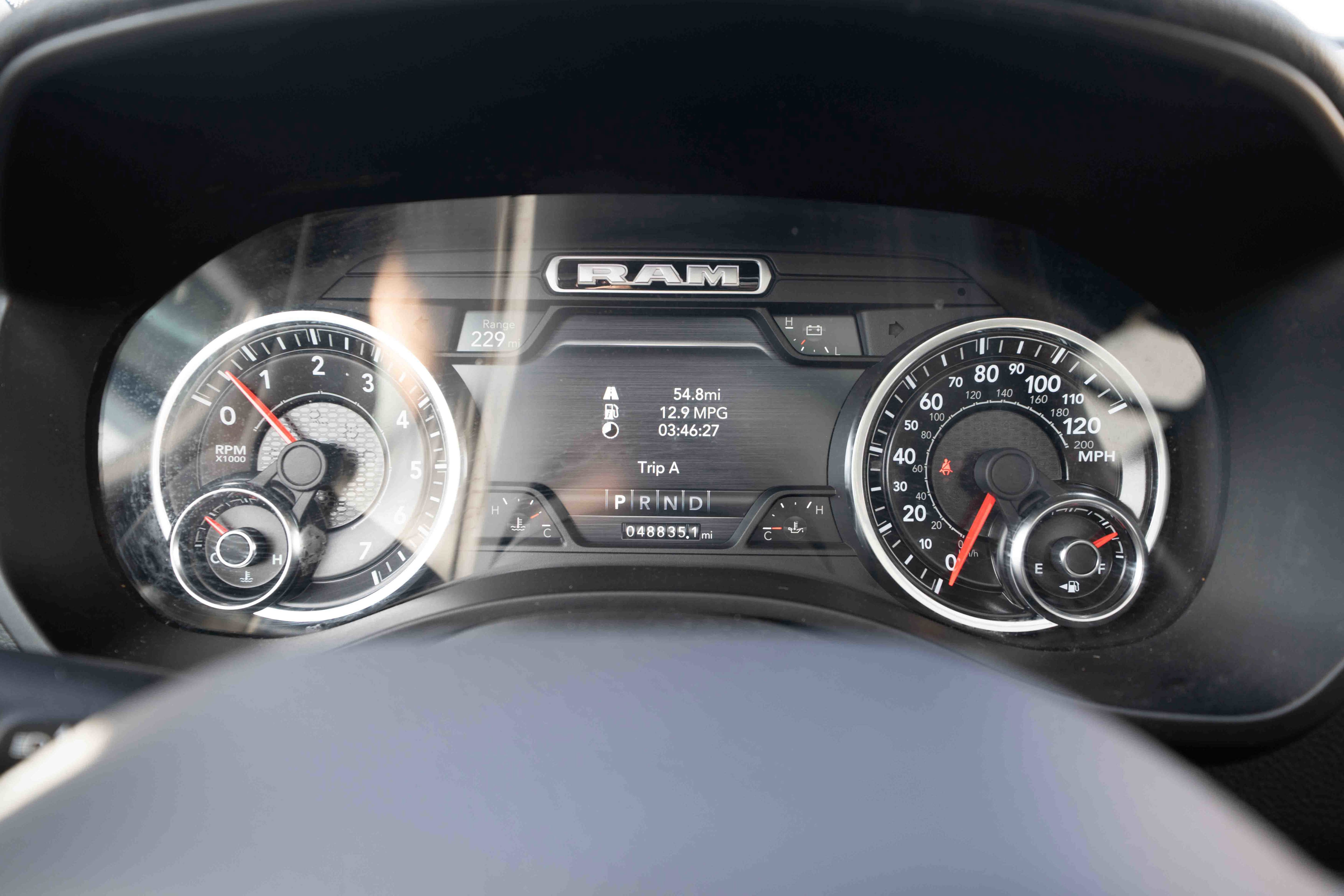 Used 2019 RAM 1500 Laramie AWD/4WD image 15
