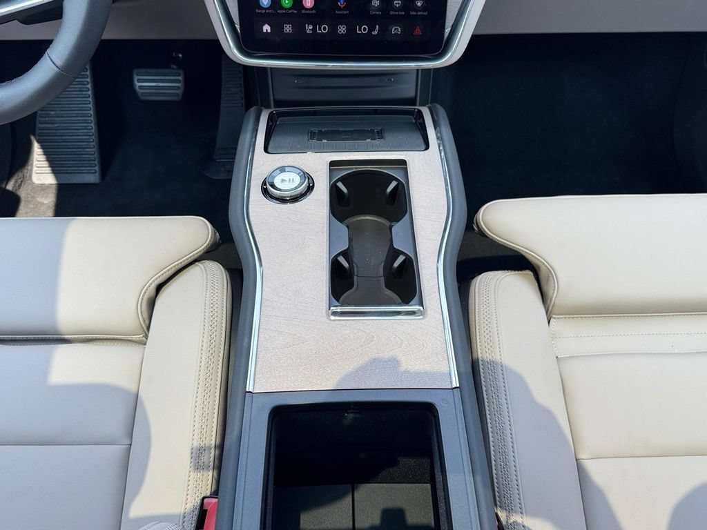 New 2025 Volvo EX90 Plus AWD/4WD image 13