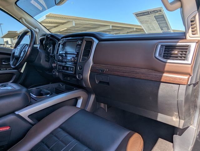 Used 2019 Nissan Titan Platinum Reserve image 26
