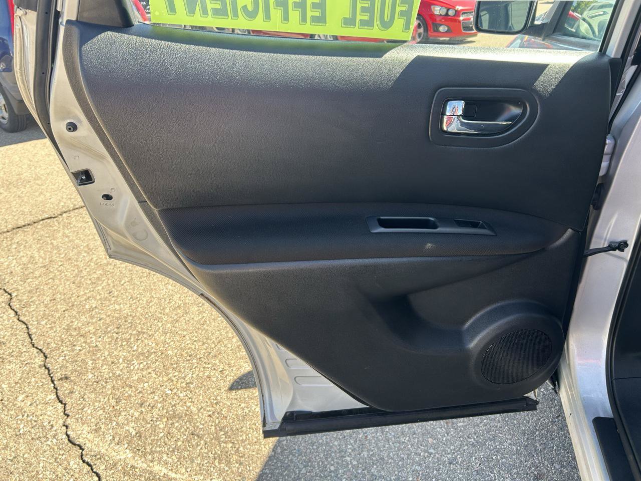 Used 2013 Nissan Rogue S AWD/4WD image 13