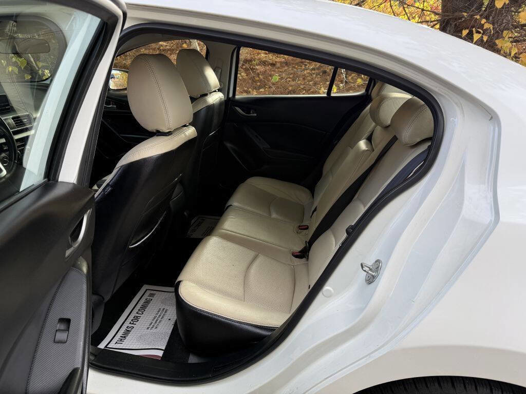Used 2014 MAZDA MAZDA3 i Touring image 12