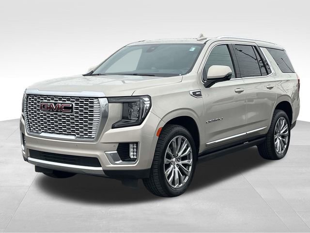 Used 2021 GMC Yukon Denali w/ Denali Premium Package image 3