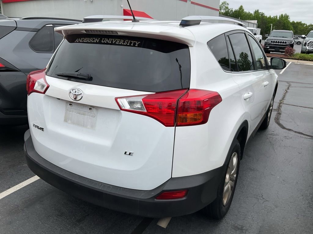 Used 2014 Toyota RAV4 LE FWD image 5