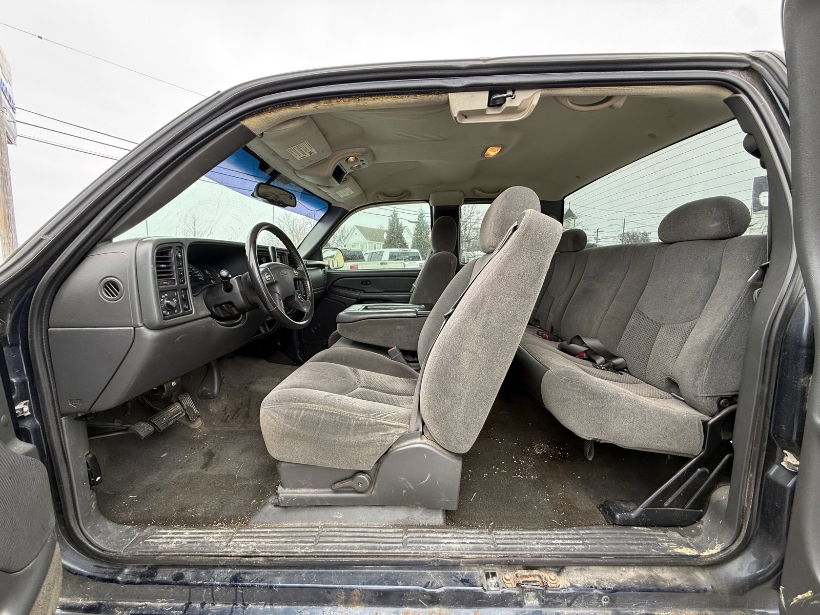 Used 2005 Chevrolet Silverado 1500 Z71 w/ Light Duty Power Package image 14