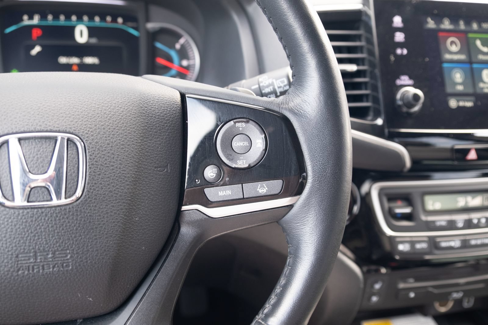 Used 2022 Honda Pilot Touring image 7