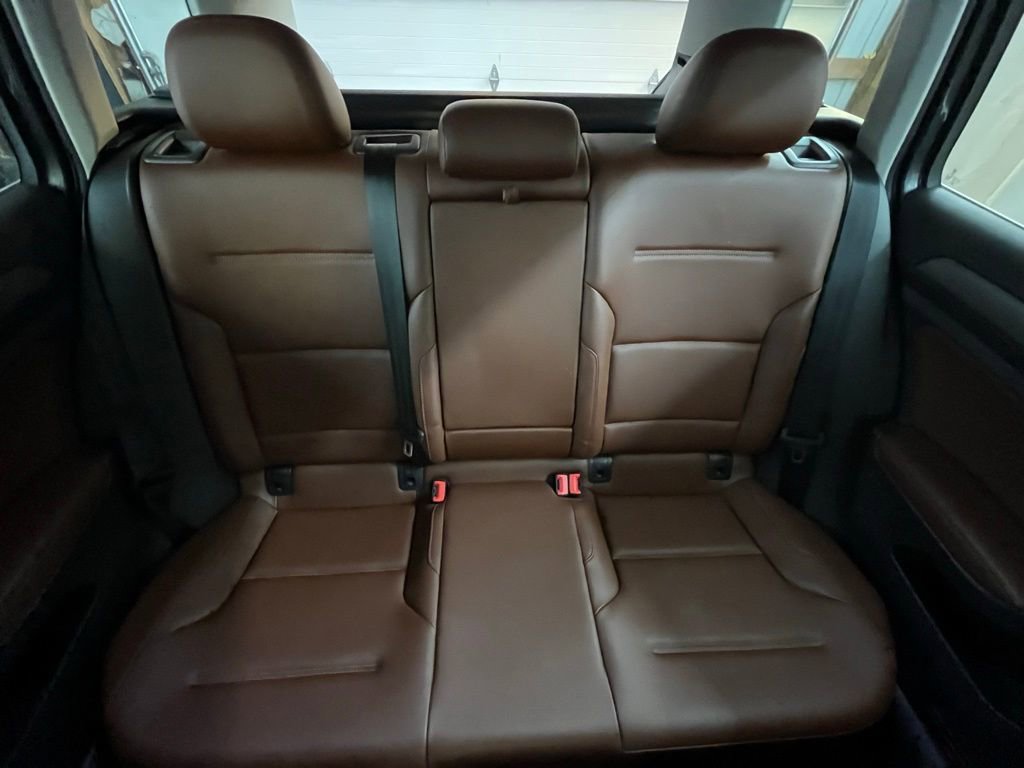 Used 2019 Volkswagen Golf Alltrack S image 27