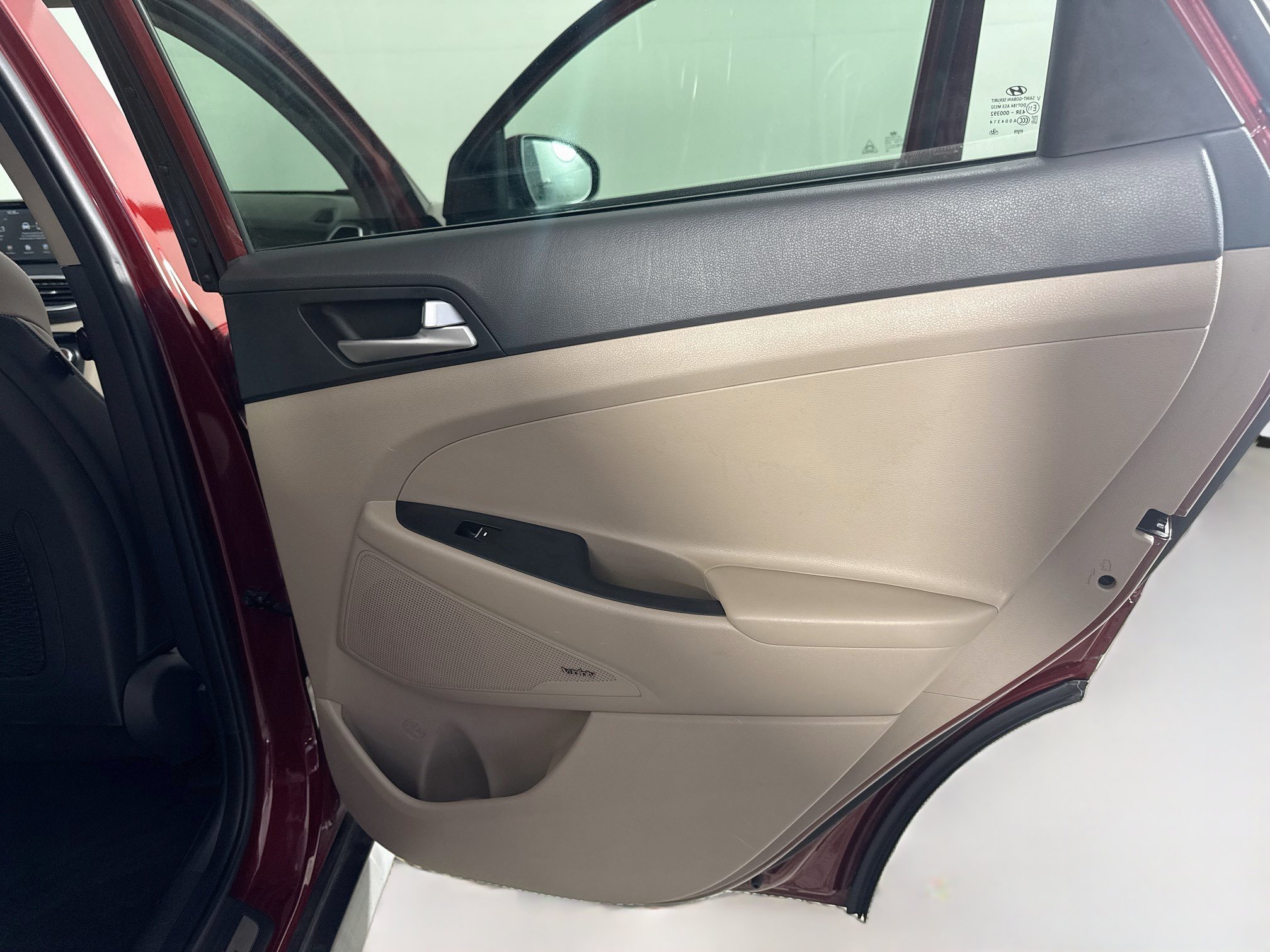 Used 2020 Hyundai Tucson Limited w/ Cargo Package AWD/4WD image 28