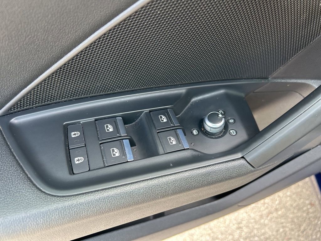 Used 2022 Audi A3 2.0T Premium image 19