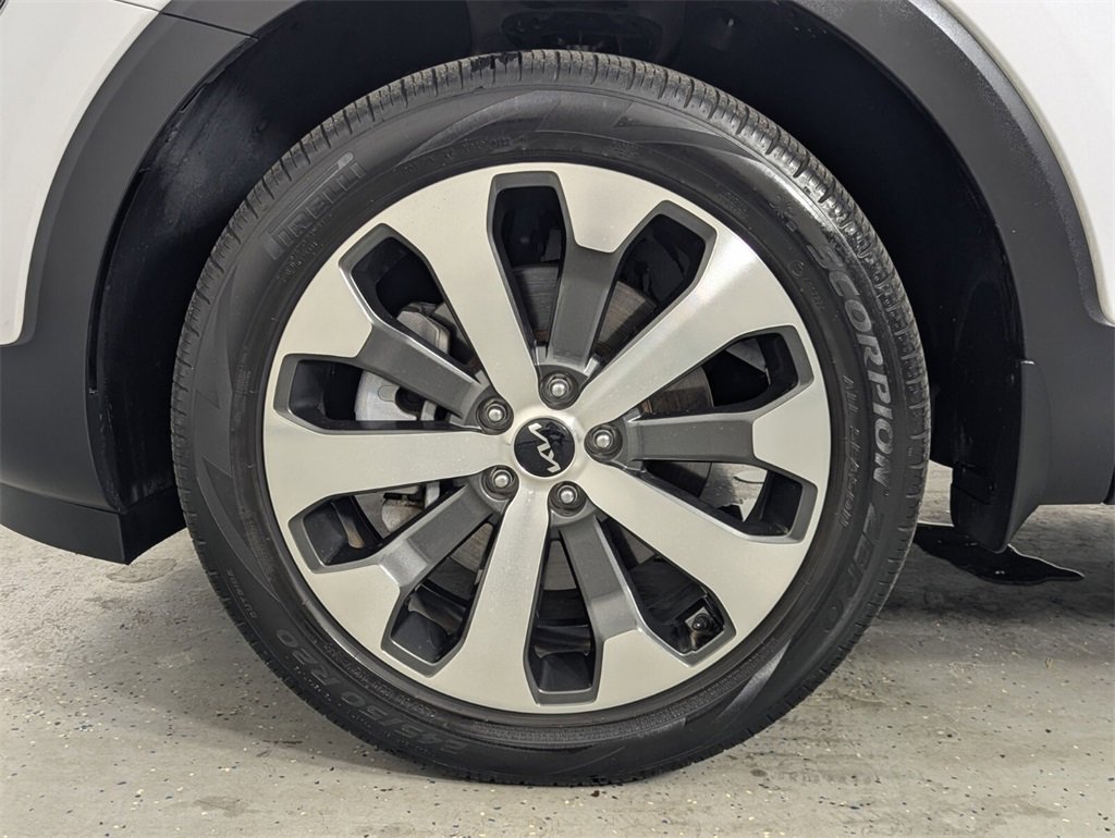 Used 2022 Kia Telluride S image 9