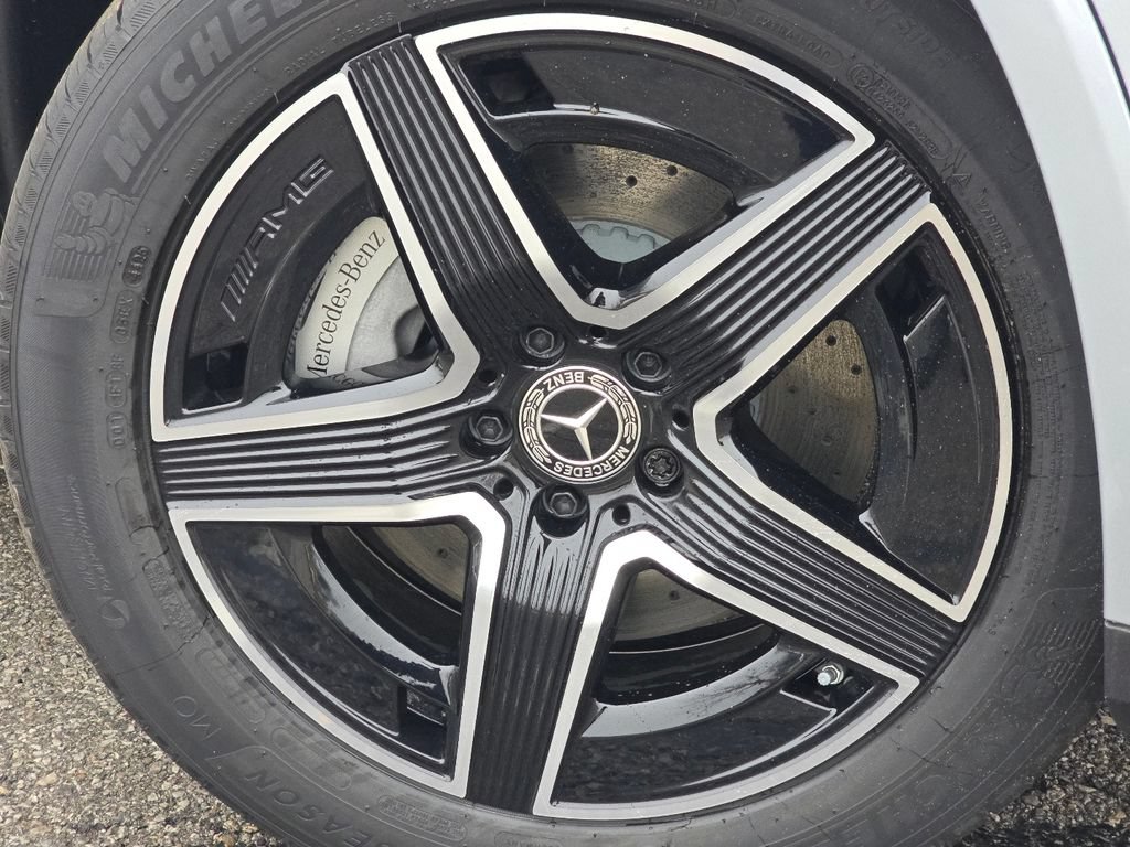 New 2026 Mercedes-Benz GLC 300 4MATIC image 11