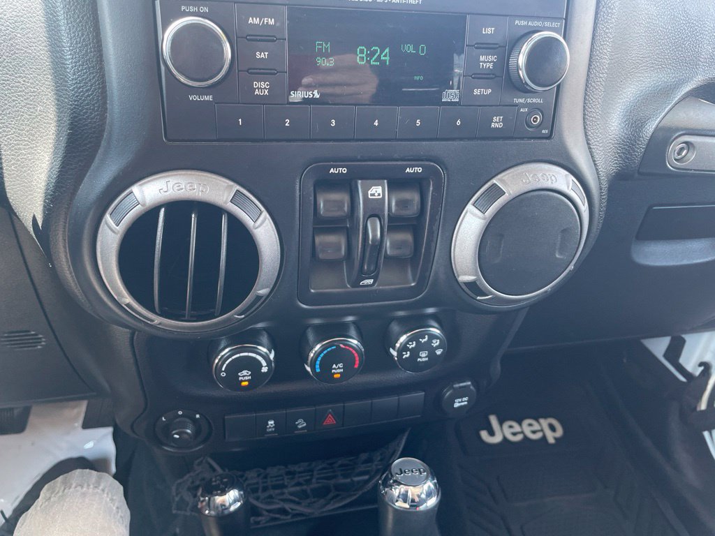 Used 2016 Jeep Wrangler Unlimited Sport w/ Quick Order Package 24S AWD/4WD image 18